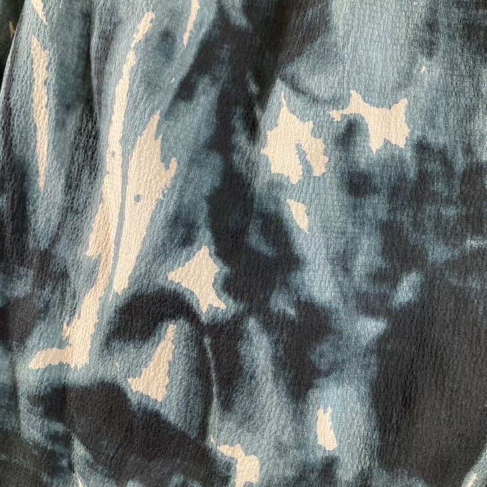 Ann Taylor Petite Women's 4P Blue Silk Ruffle Mini Skirt Tie Dye Watercolor - Picture 6 of 13